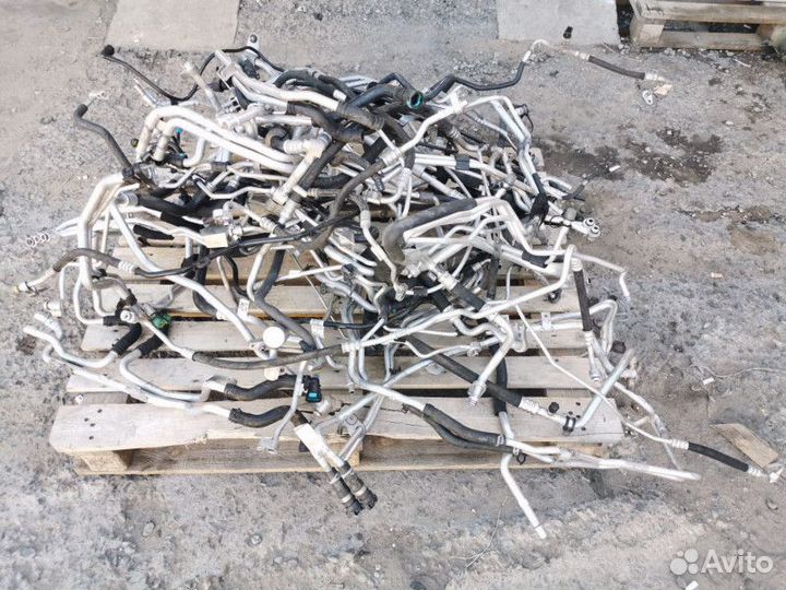 Трубка кондиционера Jaguar F-Pace 2018