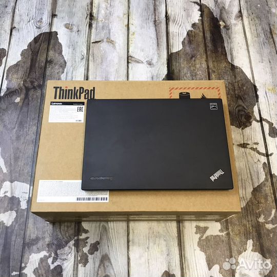 Lenovo Thinkpad x250 i5 8GB 128GB SSD