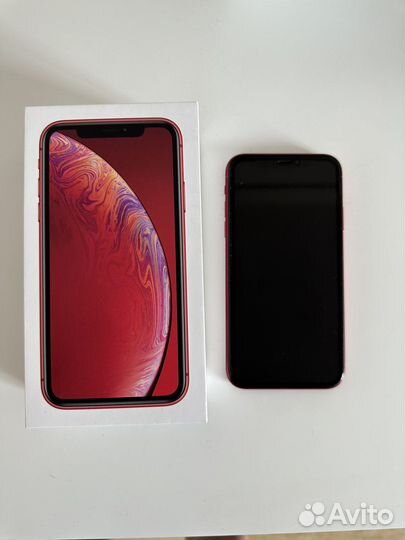 iPhone xr 64gb red