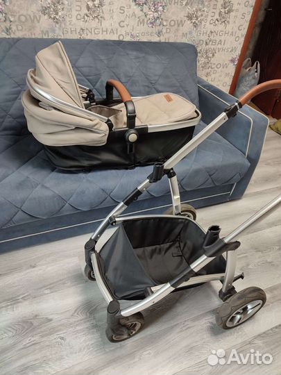 Прогулочная коляска - трансформер