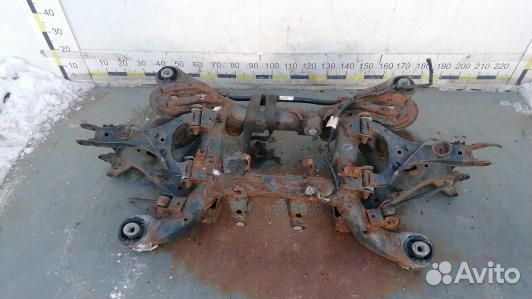 Балка задняя land rover range rover 3 (4BA06L801)