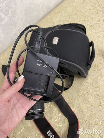 Зеркальный Фотоаппарат Canon EOS 600D