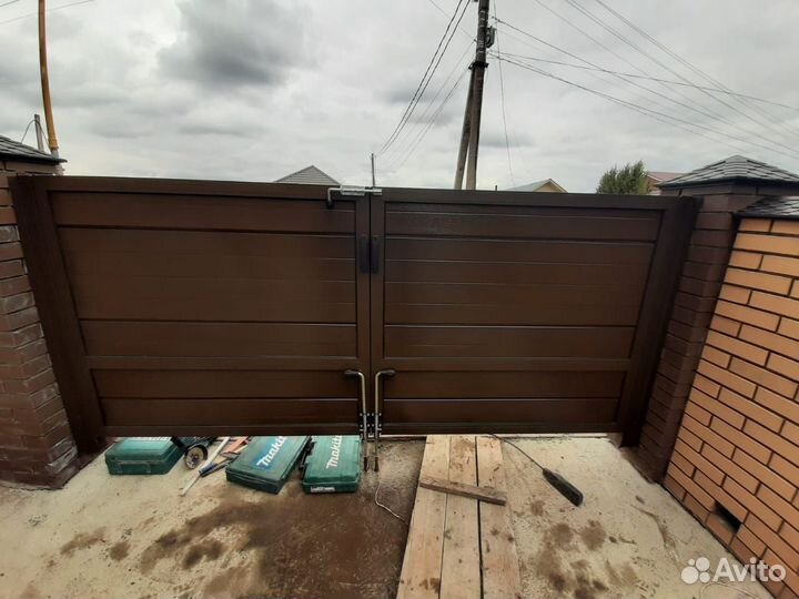 Распашные ворота Алютех