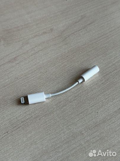 Переходник Apple lightning на 3.5mm jack