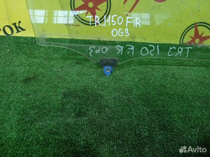 Стекло двери переднее правое Toyota Land Cruiser