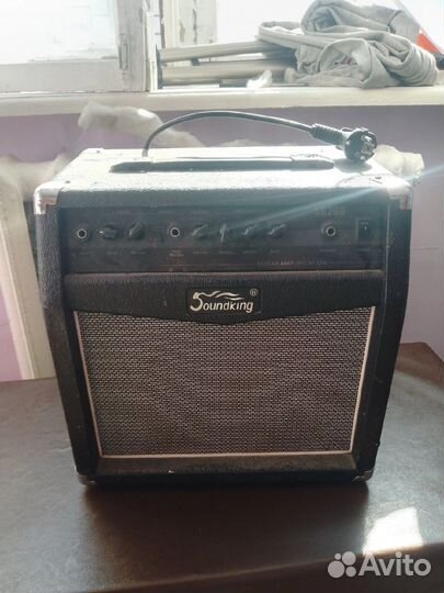 Электро гитара с комбиком