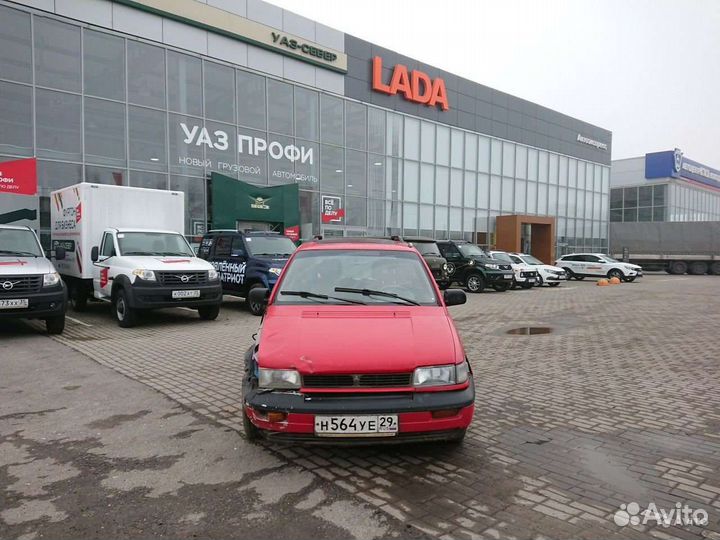 Сидения от Митсубиси Спайс Раннер