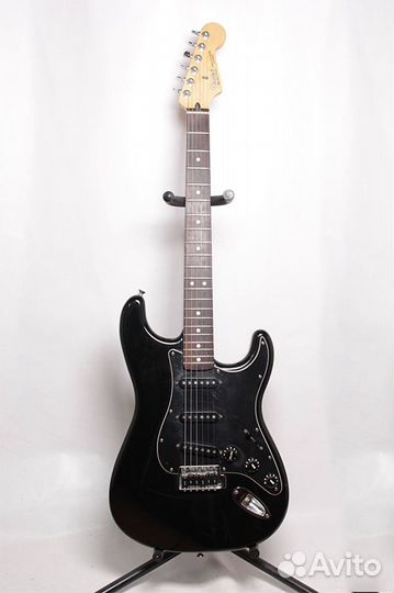 Fender Stratocaster Mexico 2005 Электрогитара