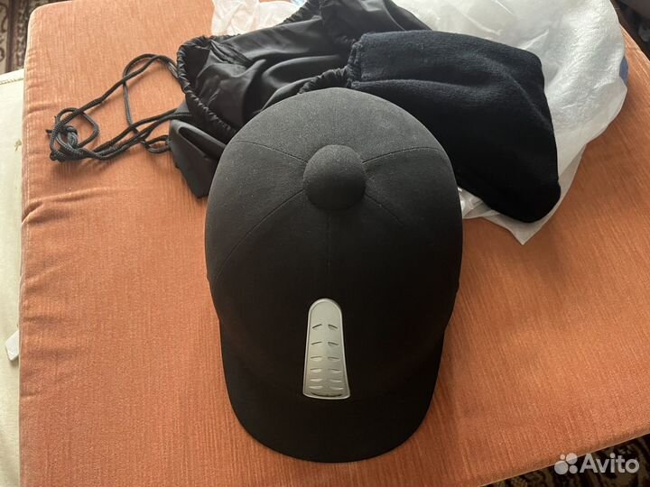 Шлем для занятия верховой езды. Новый