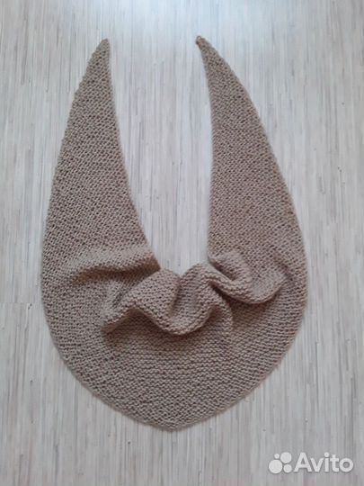 Шарф бактус вязаный бежевый