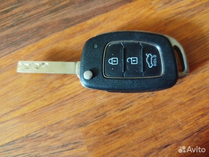 Выкидной ключ hyundai