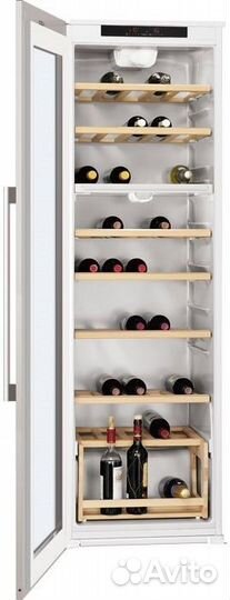 Встраиваемый винный шкаф AEG SWD 81800 L1 Новый