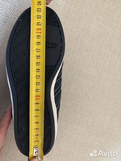 Кроссовки женские adidas