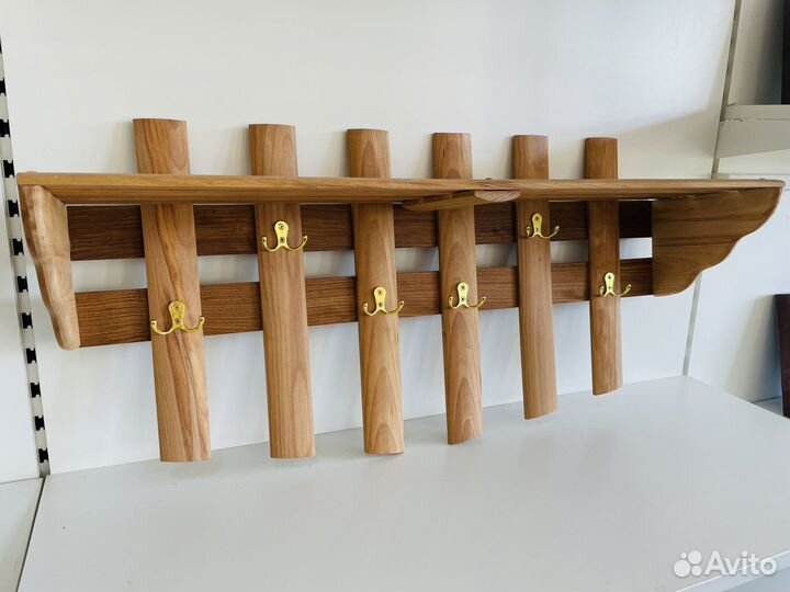Вешалки из дуба 1,0х0,50