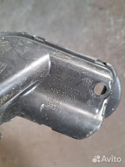 Воздуховод левый Audi A6 C6