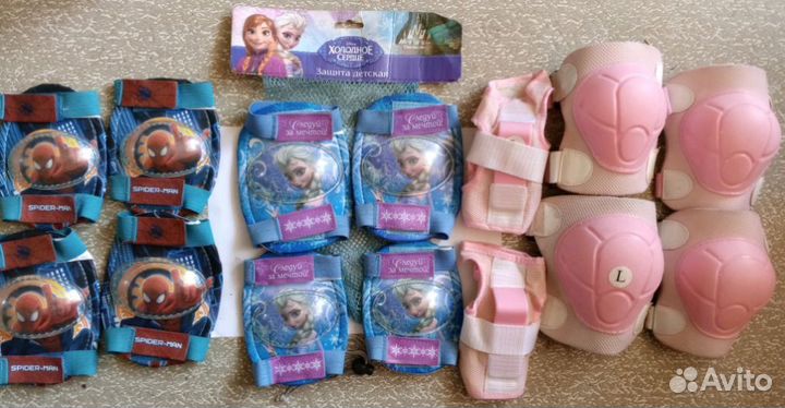 Защита на Ролики и др(наколенники,налокотники,шлем