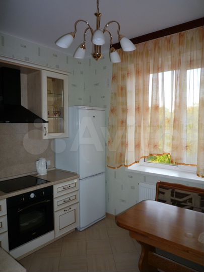 1-к. квартира, 44 м², 3/10 эт.