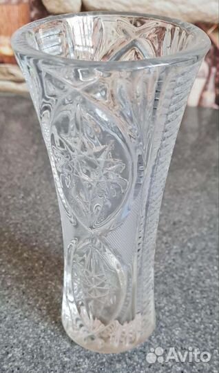 Ваза хрустальная