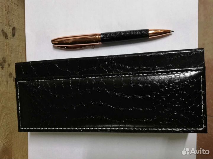 Ручка в подарочной коробке. Набор ручка и карандаш