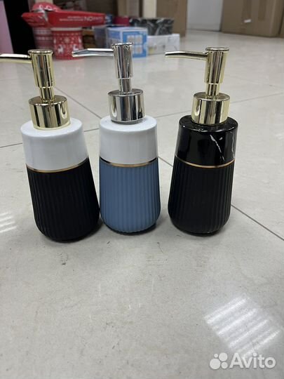 Дозатор для жидкого мыла