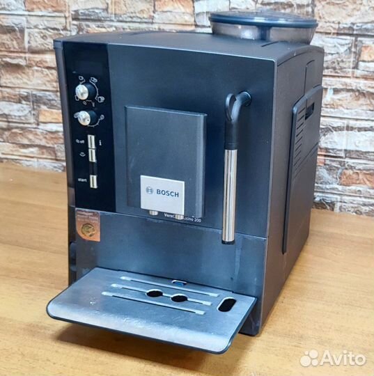 Кофемашина зерновая капсульная рожковая