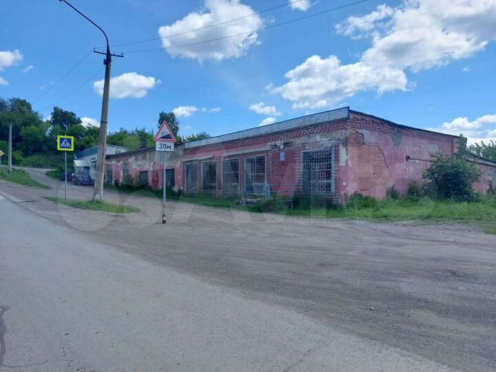 Свободного назначения, 680 м²