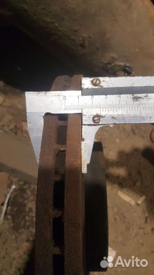 Тормозные диски и колодки Kia Sorento хм