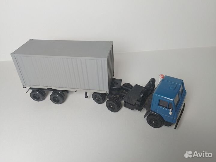 Камаз контейнеровоз Арек 1:43