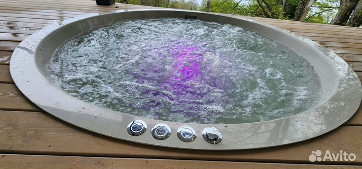 Купель джакузи