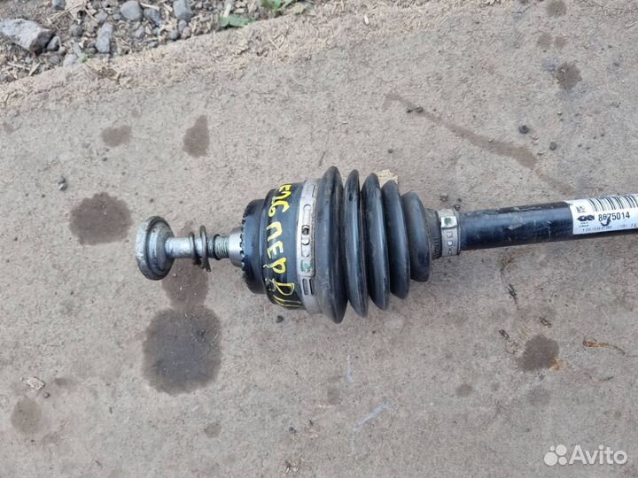 Полуось передняя правая BMW X4 F26 2017 8675014