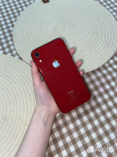 iPhone Xr, 64 ГБ