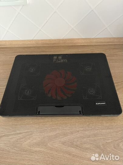 Подставка с охлаждением для ноутбука