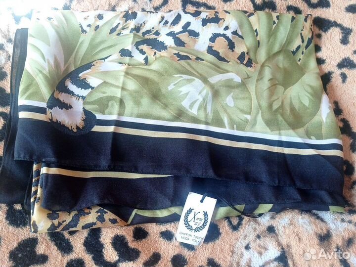 Женские шарфы и платки