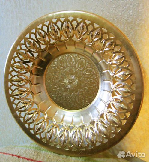 Блюдо металлическое. Винтаж. СССР