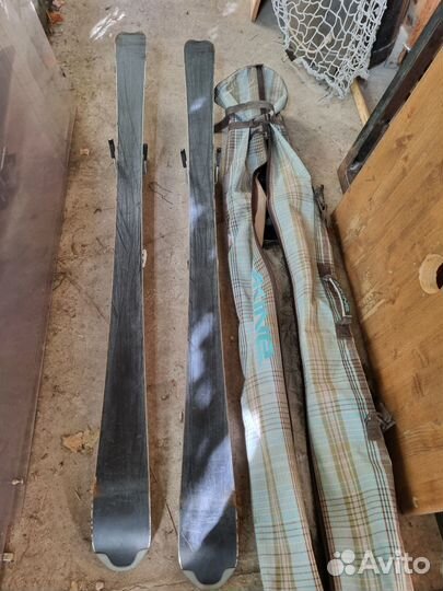 Горные лыжи Salomon и чехол Dakine