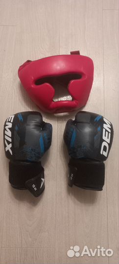 Боксерский инвентарь (перчатки + шлем)