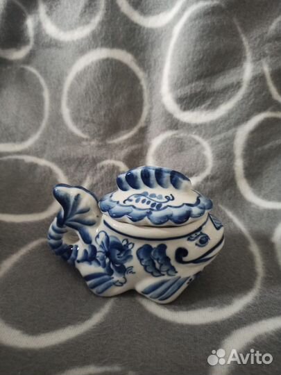 Икорница Гжель