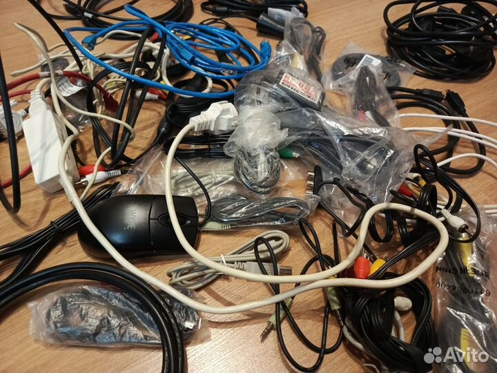 Провода от компьютерной техники