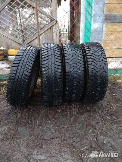 Tunga Nordway 175/70 R13