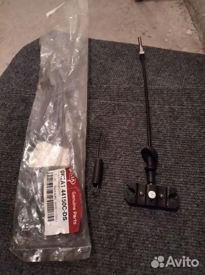 Трос стояночного тормоза (средний) kia spectra