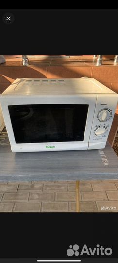 Микроволновая печь
