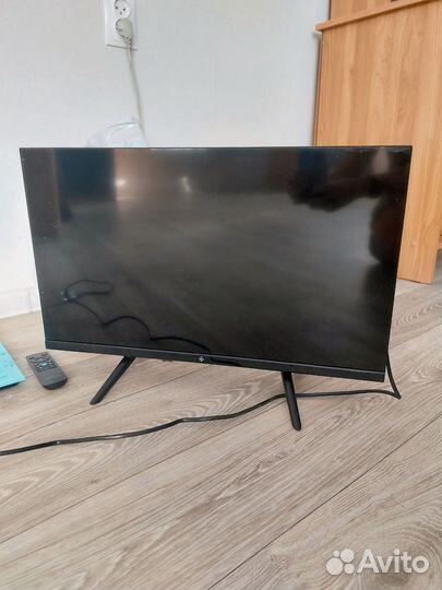 Телевизор SMART tv 24 дюйма бу