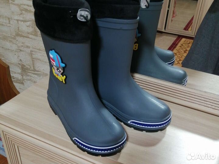 Сапоги резиновые р. 35