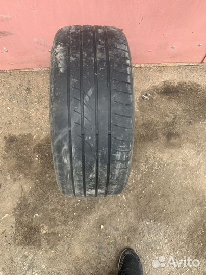 Yokohama G95 215/50 R17