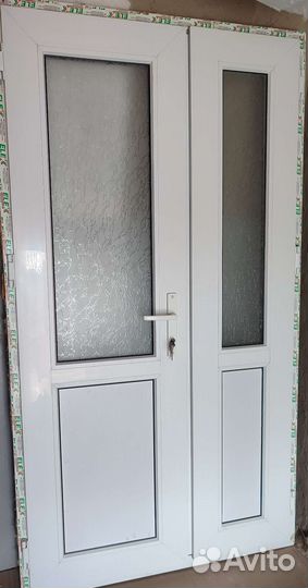 Двери пластиковые бу