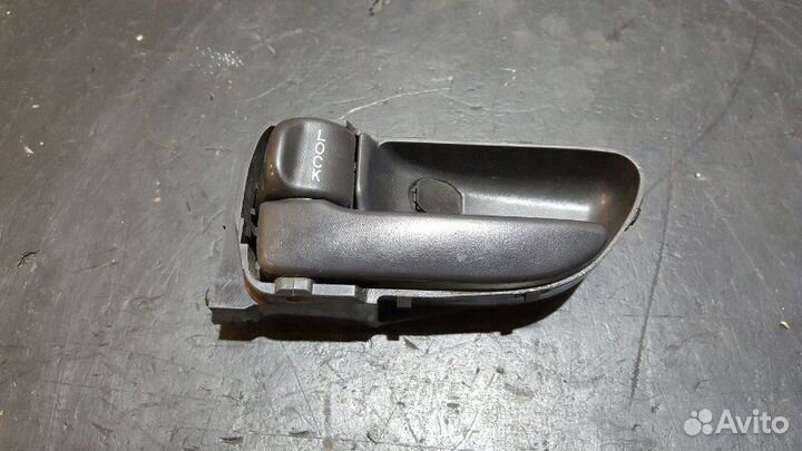 Ручка двери внутренняя Subaru Impreza Wrx G11