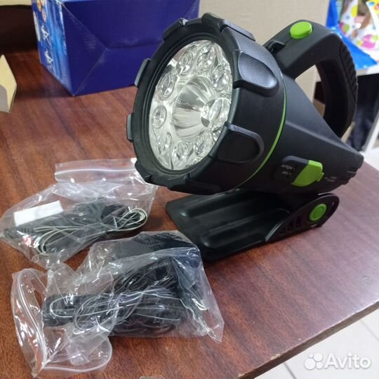 Фонарик светодиодный аккумуляторный