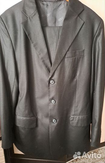 Костюм