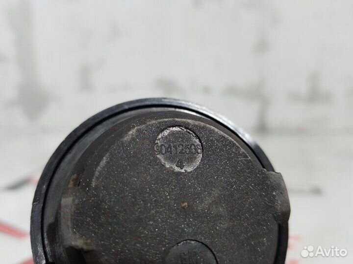 Крышка маслозаливной горловины Chevrolet Cruze