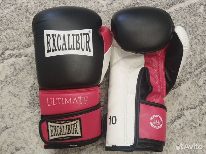 Боксерские перчатки 10 oz Excalibur